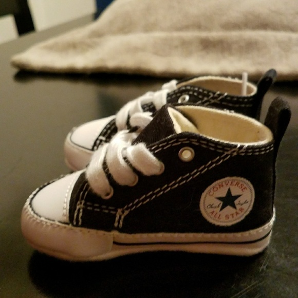 Bundle: Cute baby Jordan's and Retro Converse! - Picture 2 of 3